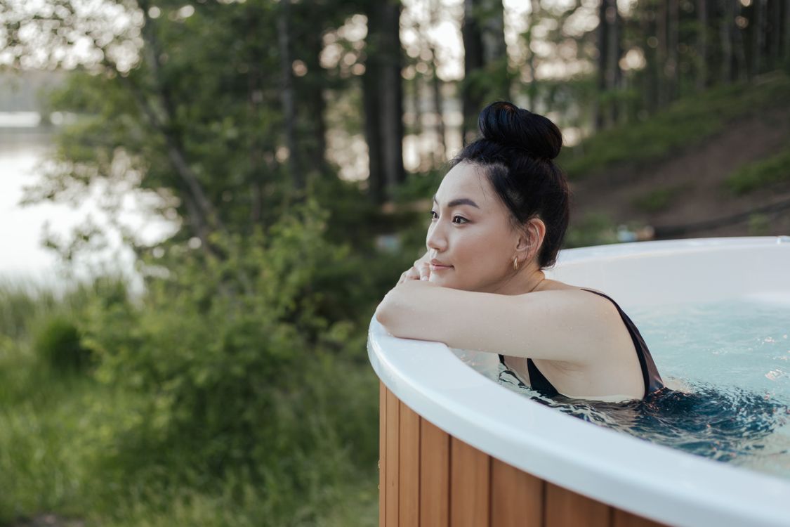 Relaks na świeżym powietrzu z jacuzzi ogrodowym