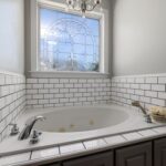 Jak korzystać z jacuzzi w hotelu